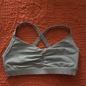 Vuori Grey Women's Cross-Back Bralette